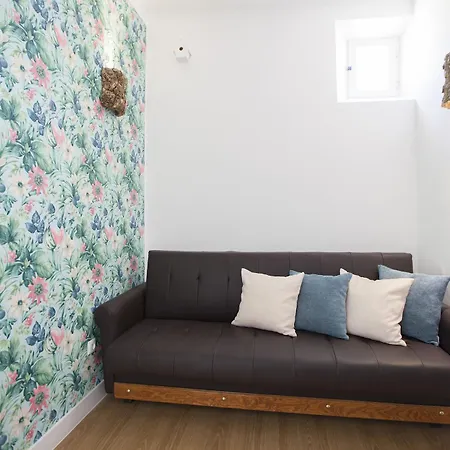 Otilia Apartamentos