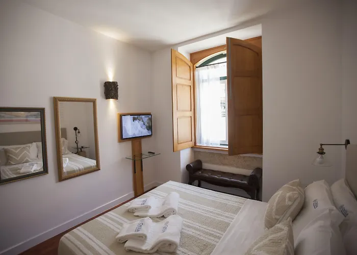 Otilia * ליסבון