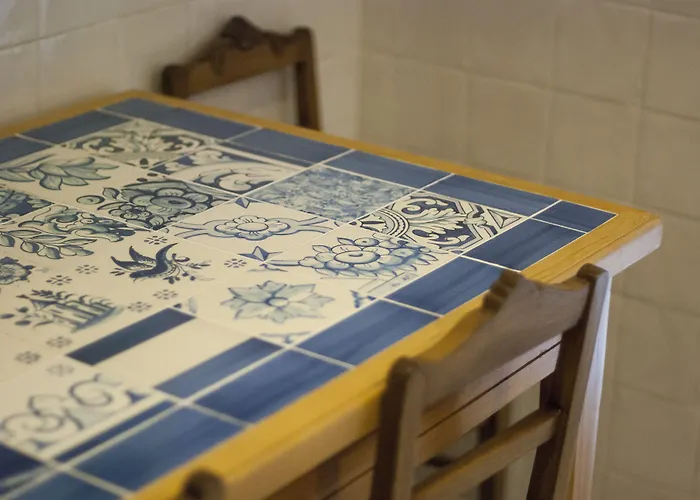 Otilia * ליסבון