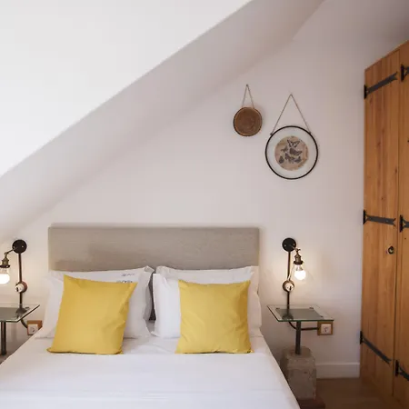 Otília *