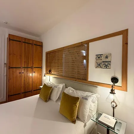 Otília Lisboa