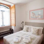 Otilia Appartement *